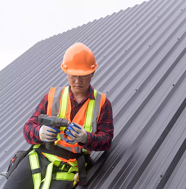 Chula Vista's Tin Roof Restoration Experts: Stopping Every Tin Roof Problem